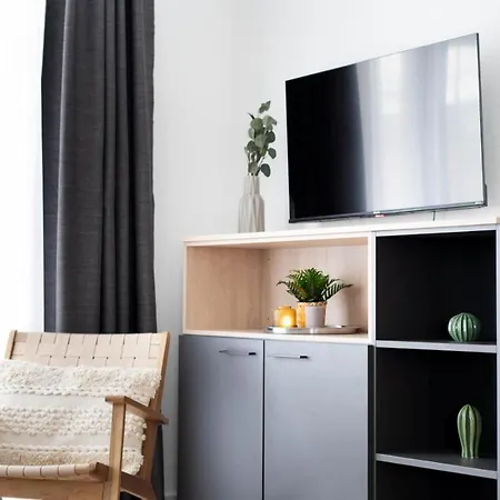 Apartment Schicke In I Private Parkplätze I Home2share *